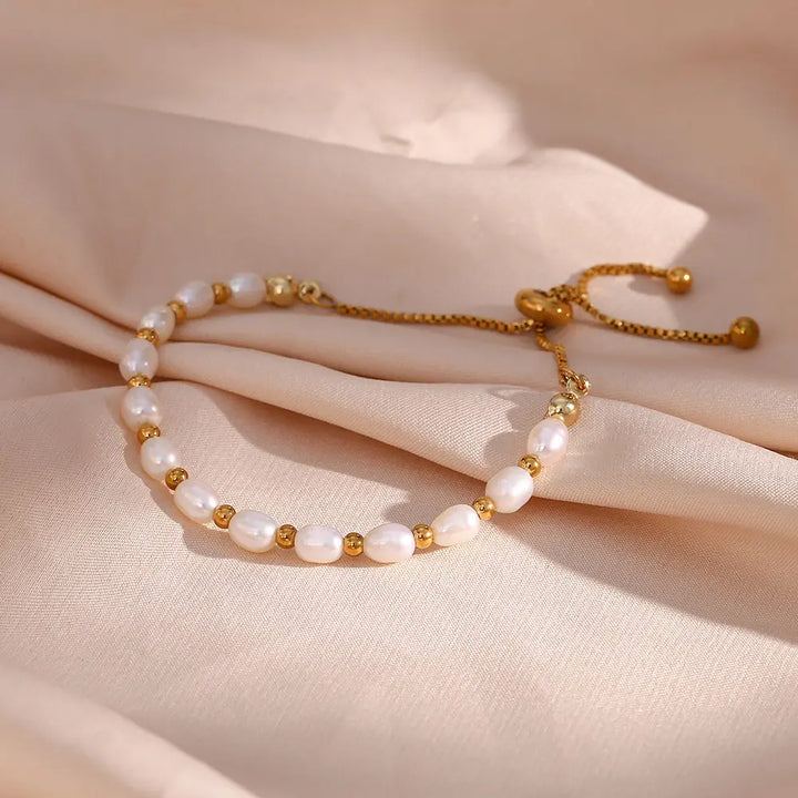 Women's Elegant Pearls Gold Bracelet