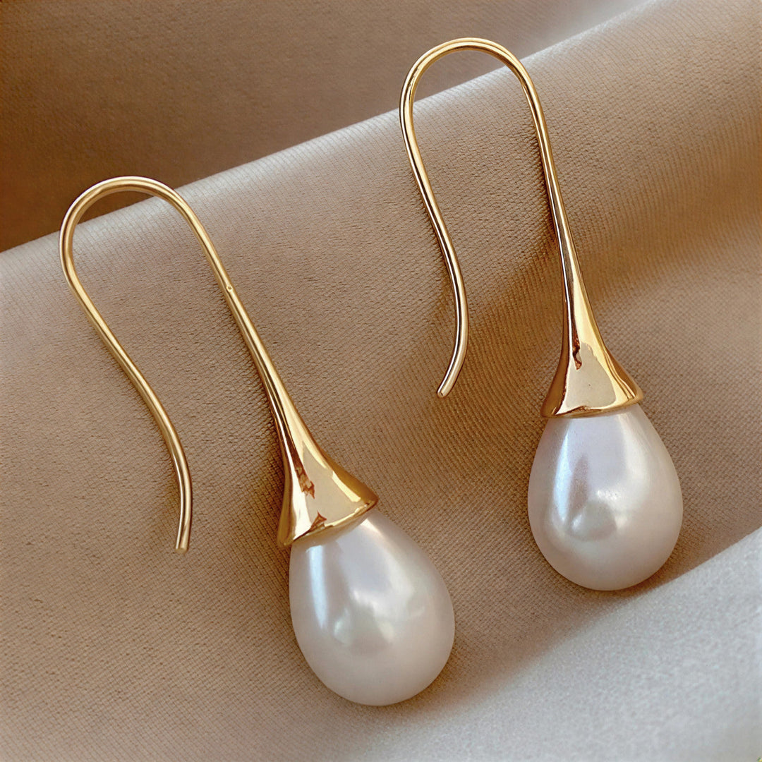 Women's Classic Pearl Stud Drop Earrings