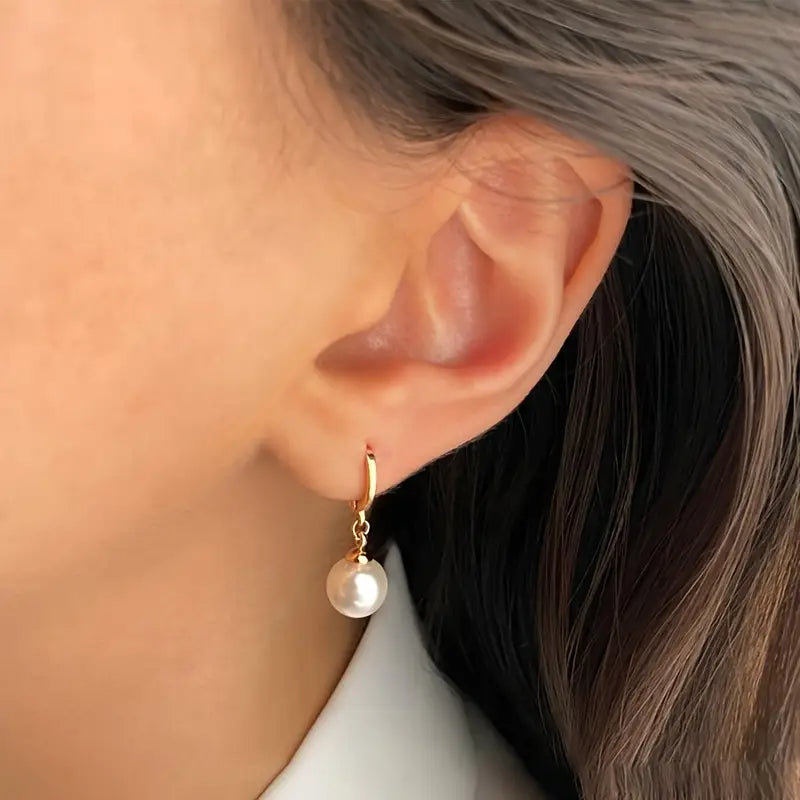 Women's Elegant Pearl Necklace Set
