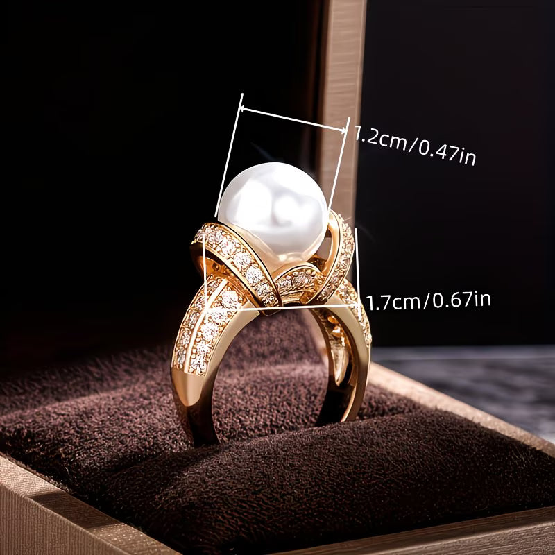 Women's Elegant Crown Pearl Ring