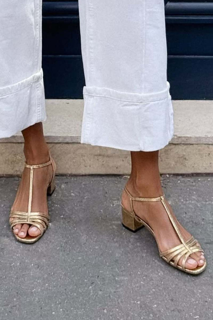 Women's Elegant Golden Sandals Everyday Elegance Sandals