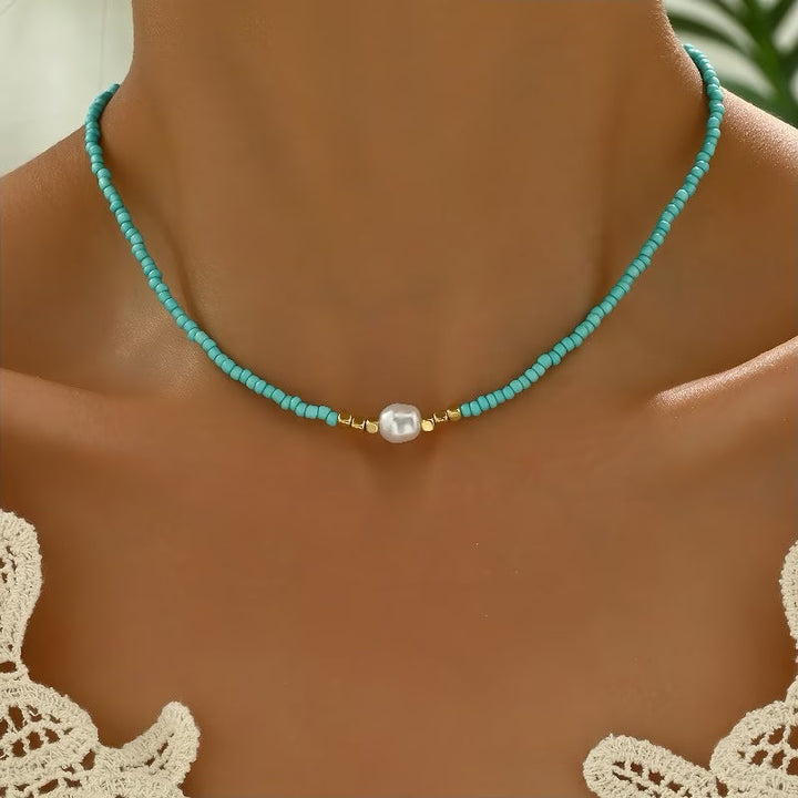 Minimalist Pearl Necklace