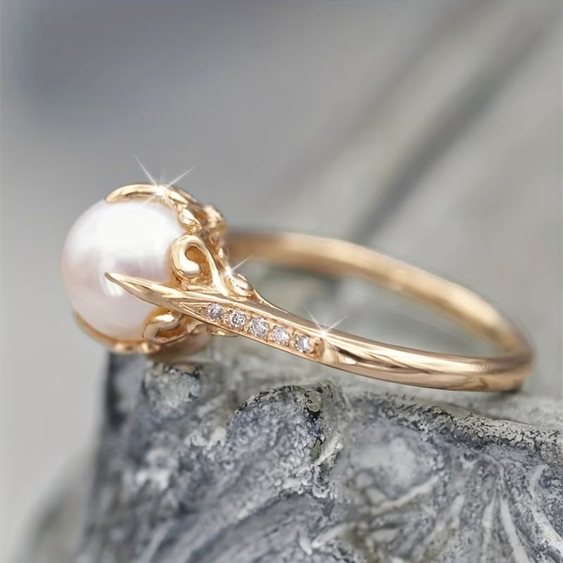 Thin ring with pearl and crystal