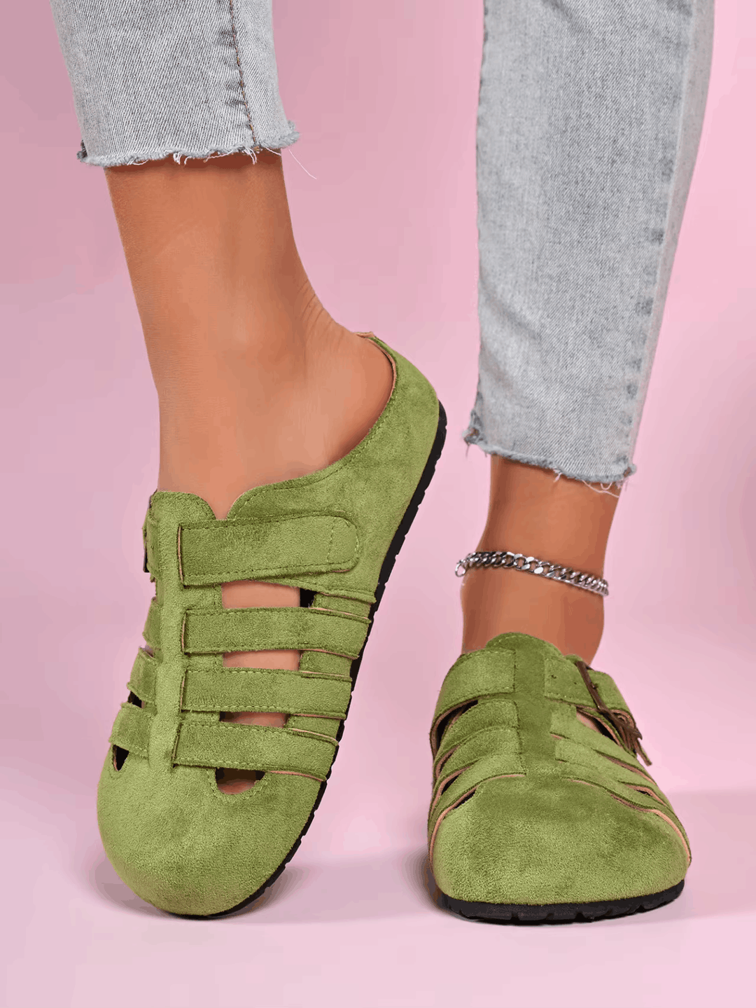 Women's Casual Comfort Clogs With Strap