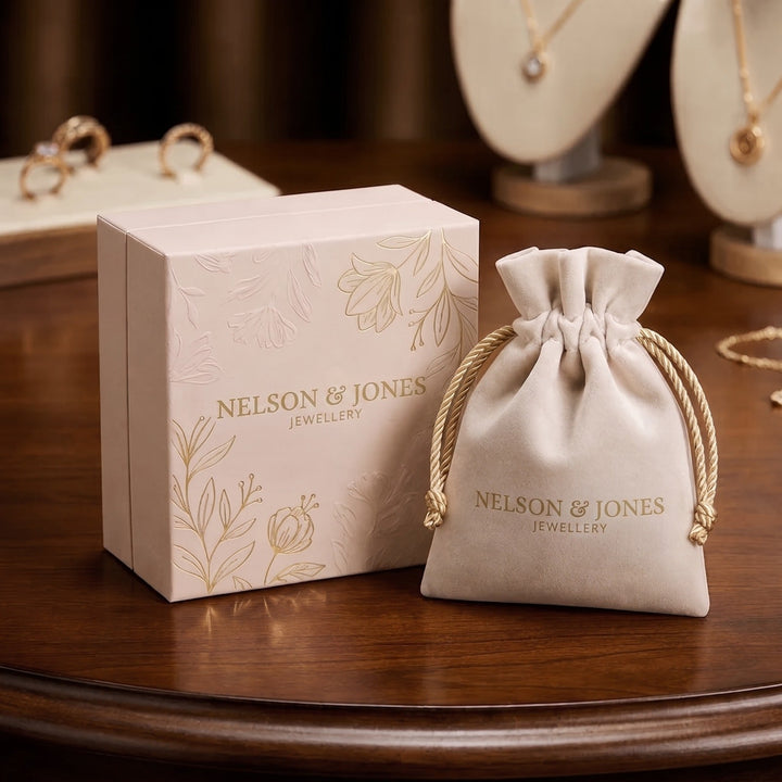 Women's Classic Impressive Pearl Necklace