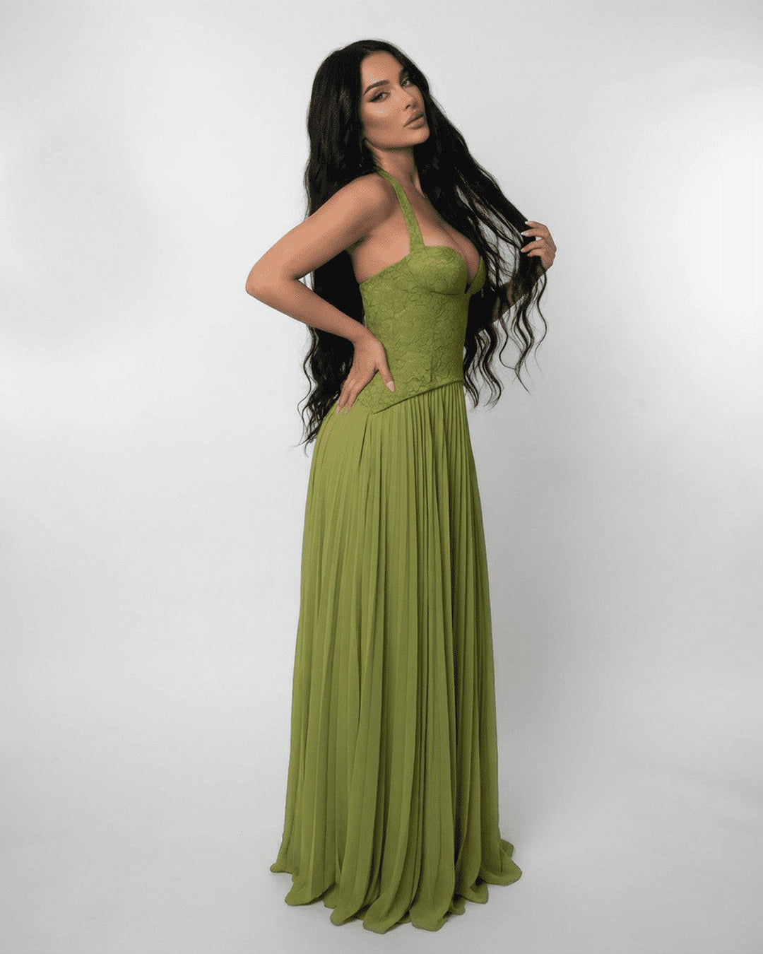 Women's Prom Halter Neck Sweetheart Pleated Flowy Maxi Dress