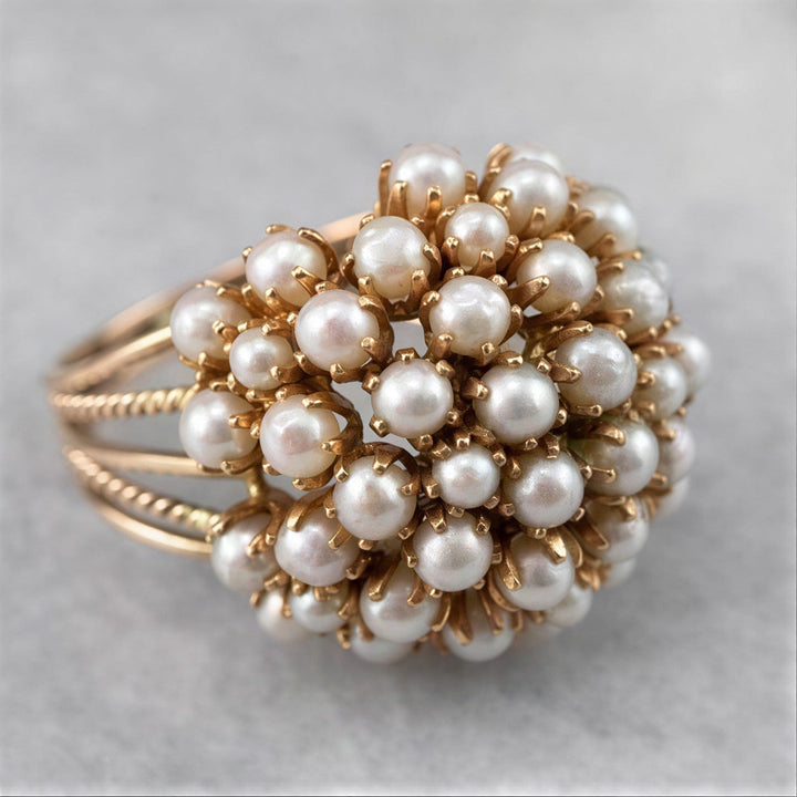 Classic Gold Ring with Pearl