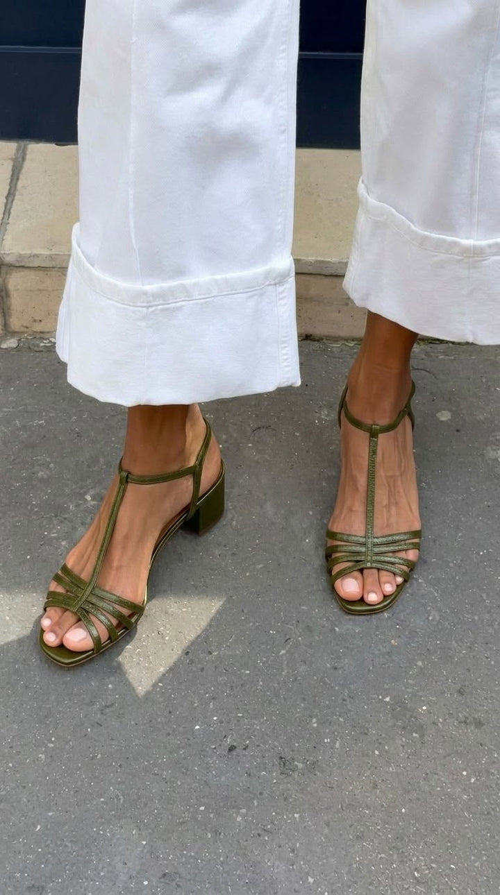 Women's Elegant Golden Sandals Everyday Elegance Sandals