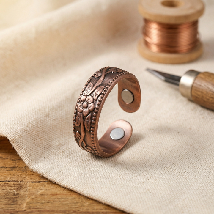 Women's Elegant Petal Copper Ring