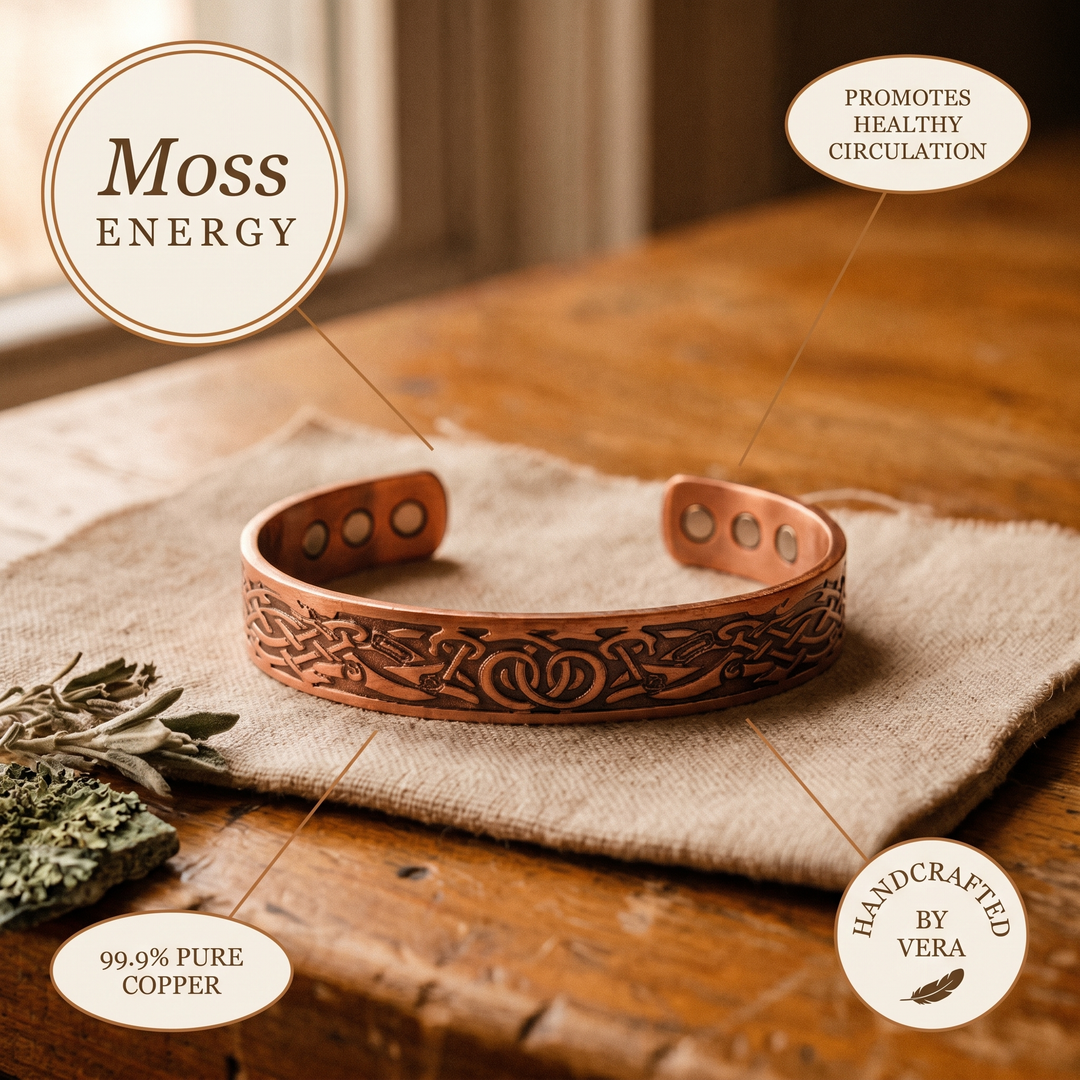 Women's Sleek Flow Copper Bracelet