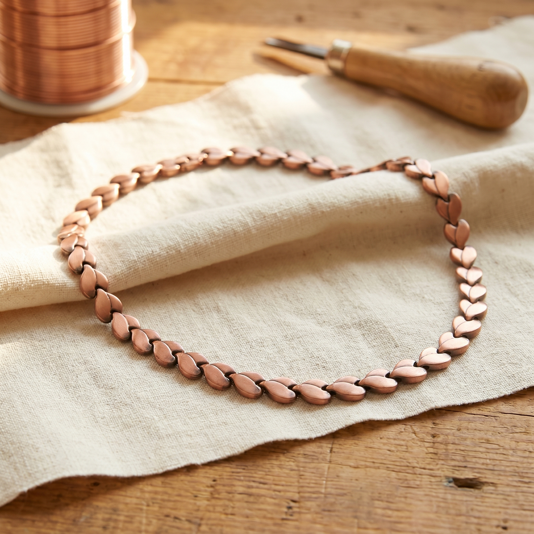 Women's Elegant Briar Copper Necklace