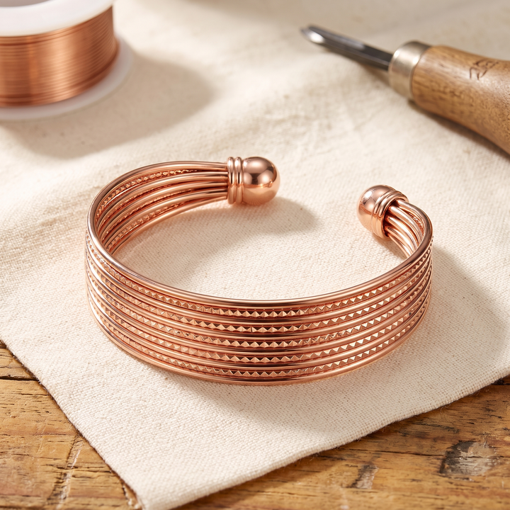 Women's Sleek Swift Copper Bracelet