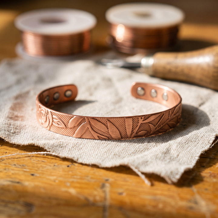 Women's Sleek Grove Copper Bracelet