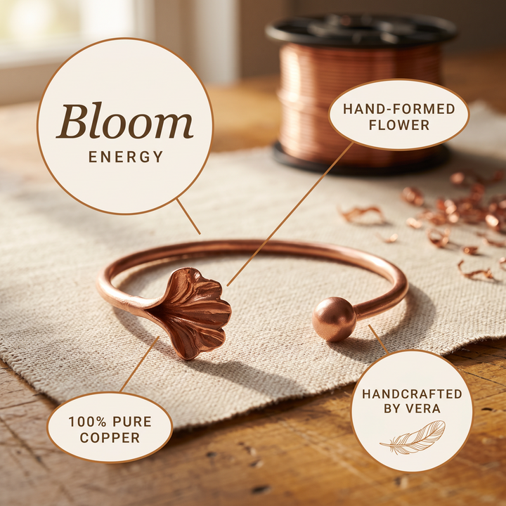 Women's Classic Shell Copper Bracelet