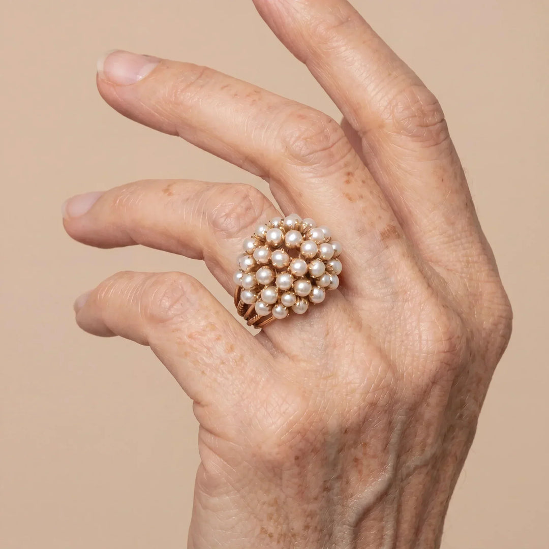 Classic Gold Ring with Pearl