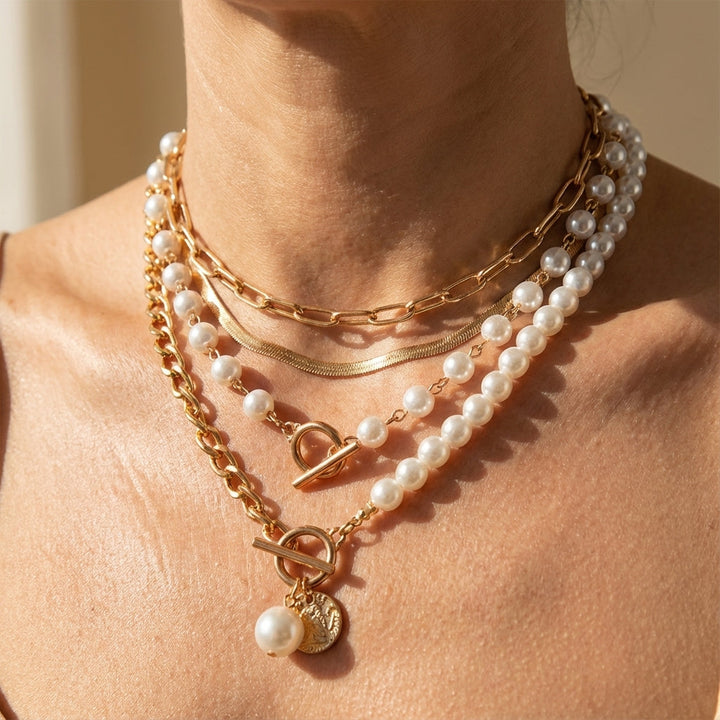 Women's Elegant Layered Pearl Necklace Set