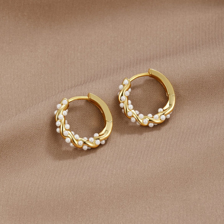 Women's Elegant Twisted Hoop Pearl Earrings